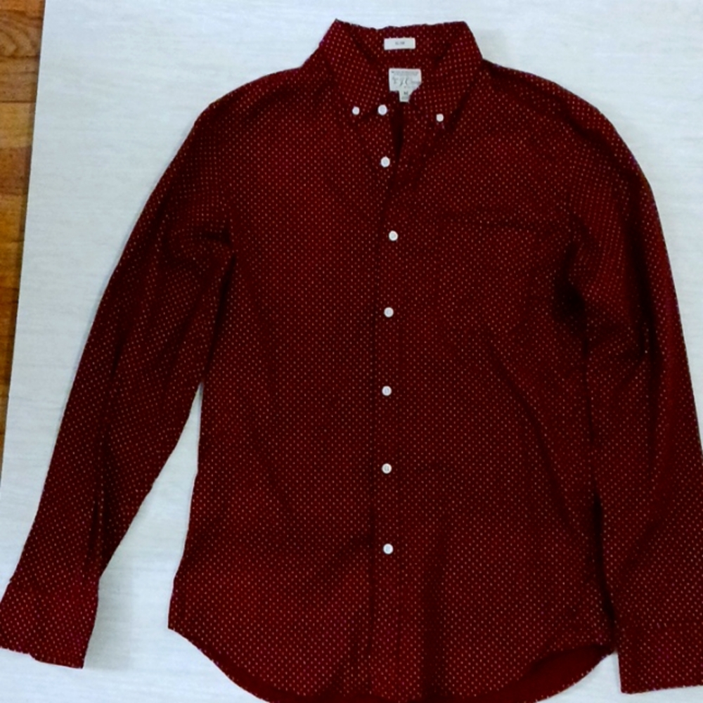 JCrew men's size Medium, cranberry button down